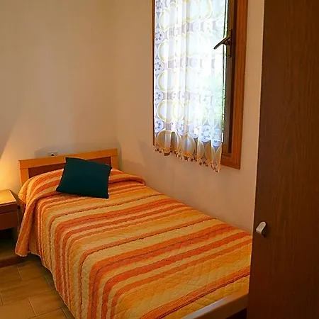 Charming Three-room With Garden In A Area By Beahost 3* Bibione